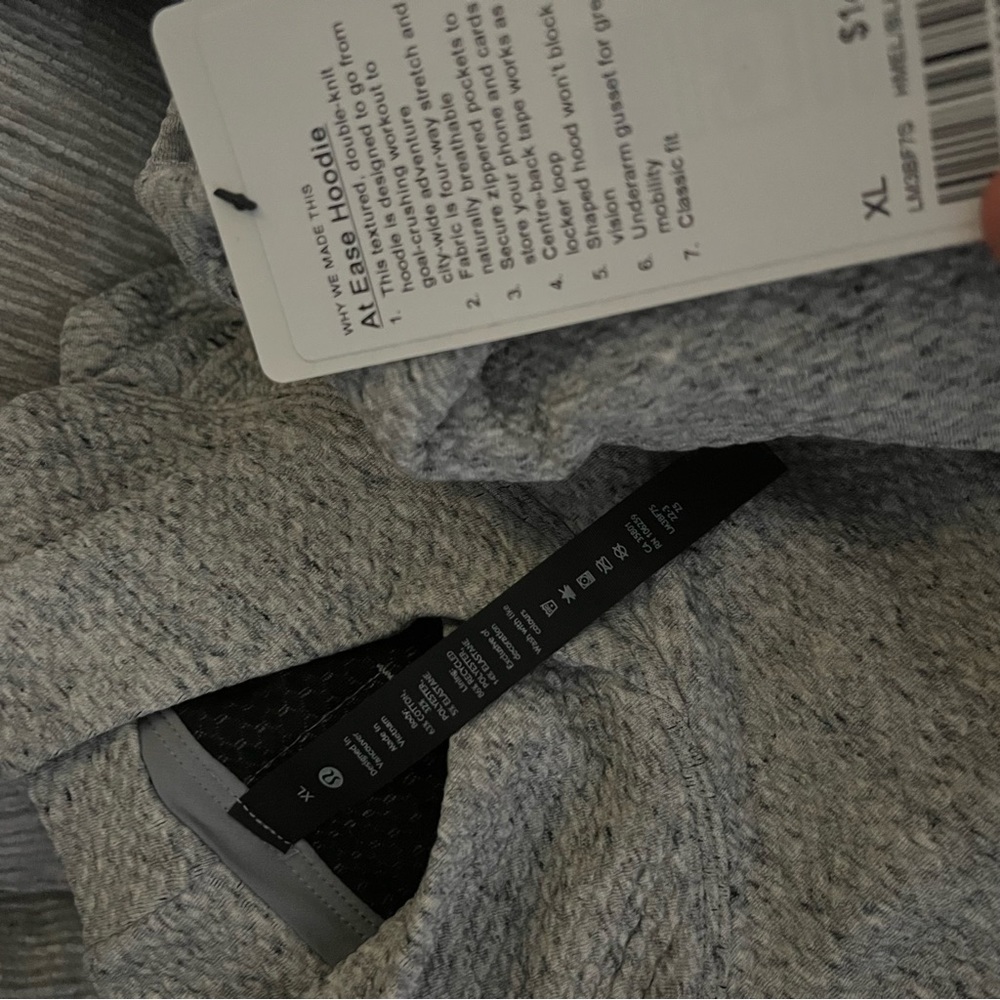 *Lululemon at ease hoodie - Picture 9 of 9